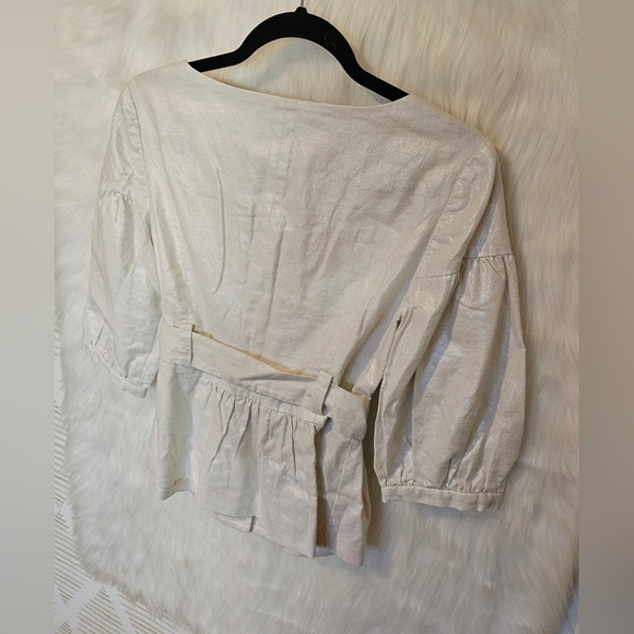 Mac & Jac Cropped Victorian Button Up w/ Tie Belt - Picture 4 of 7